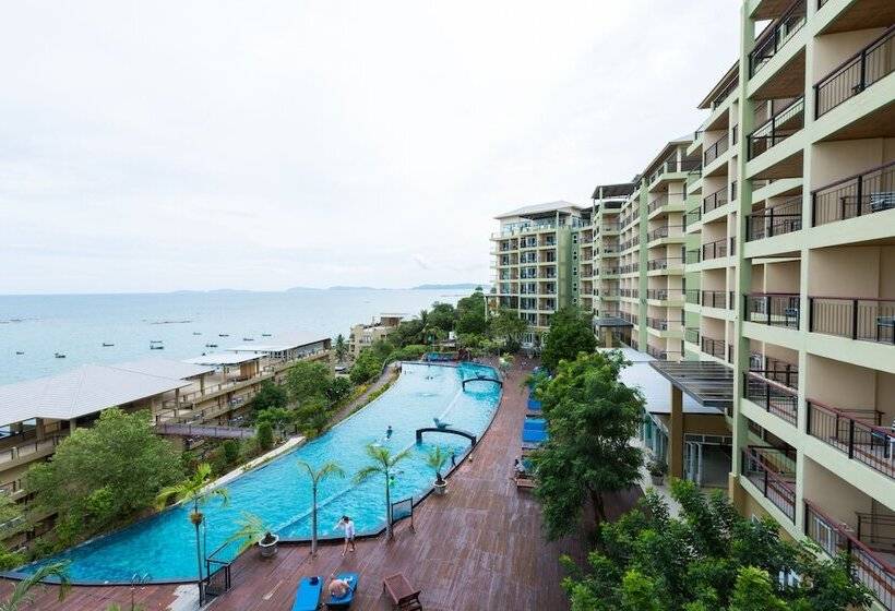 هتل Royal Phala Cliff Beach Resort