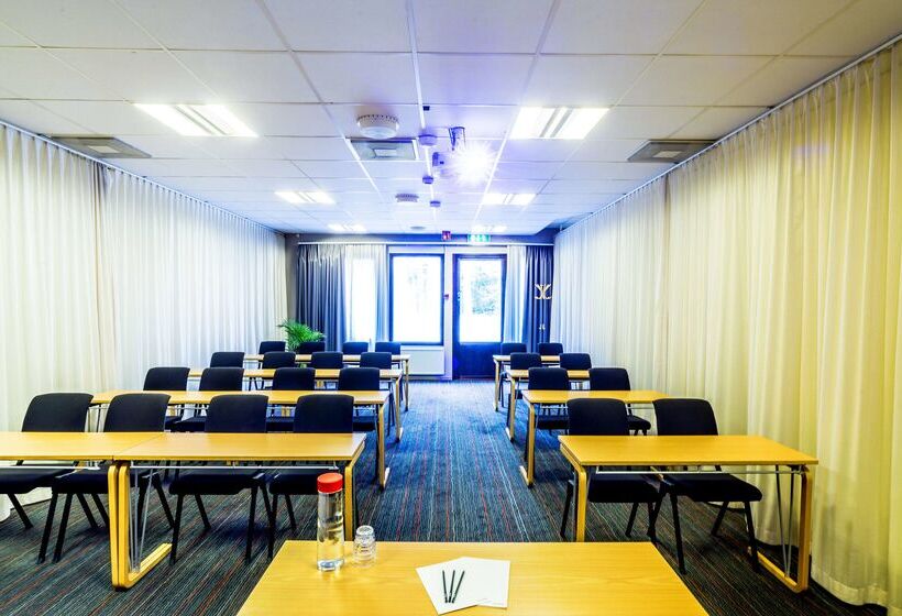 هتل Scandic Gavle Vast
