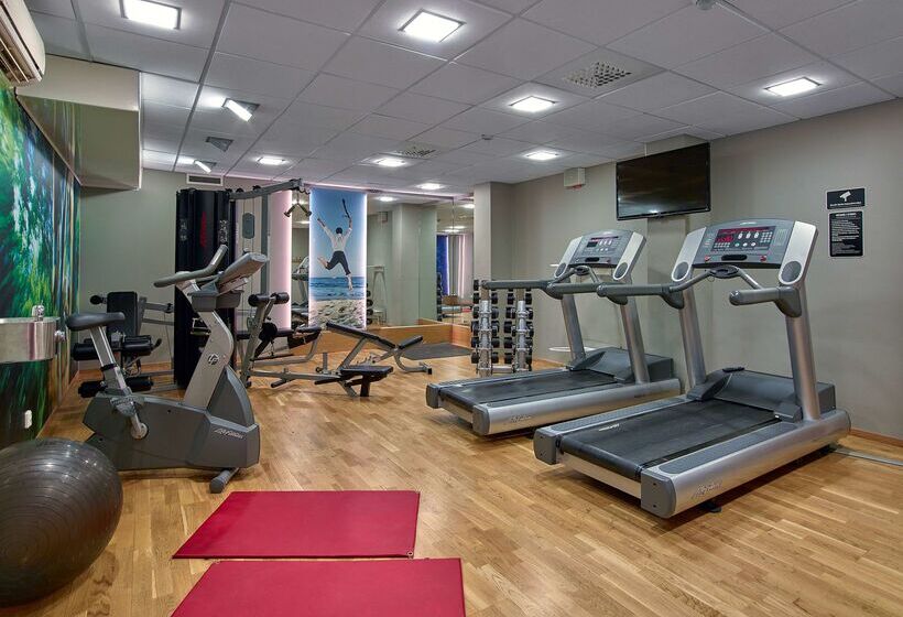 هتل Scandic Gavle Vast