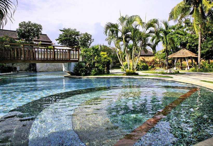 هتل Sekar Nusa Resort