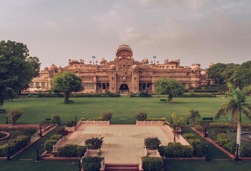 فندق The Laxmi Niwas Palace