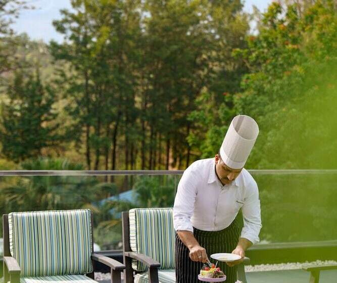 ホテル Vivanta Katra Vaishno Devi