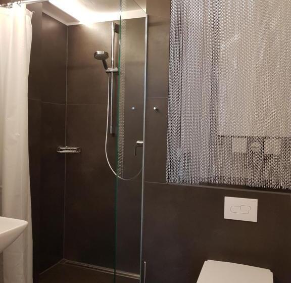 Campus Apartments