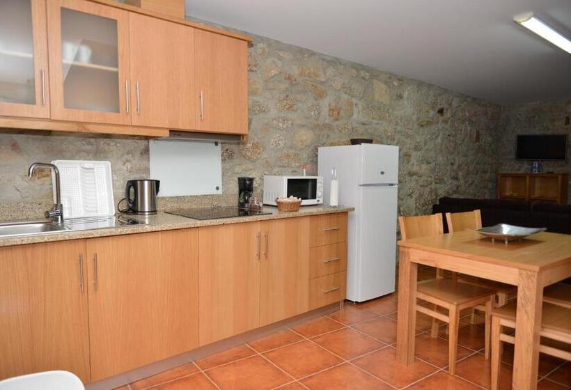 بنسيون Quinta Do Eido