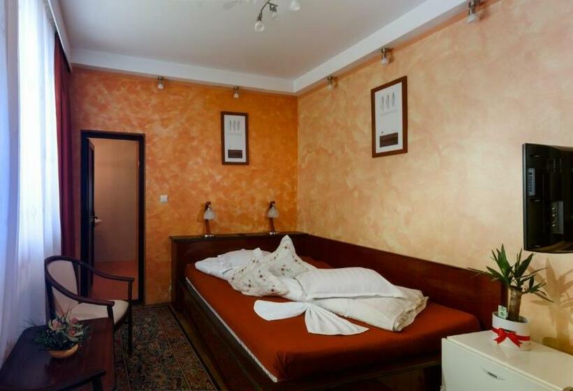 אתר נופש Vila Bratocea