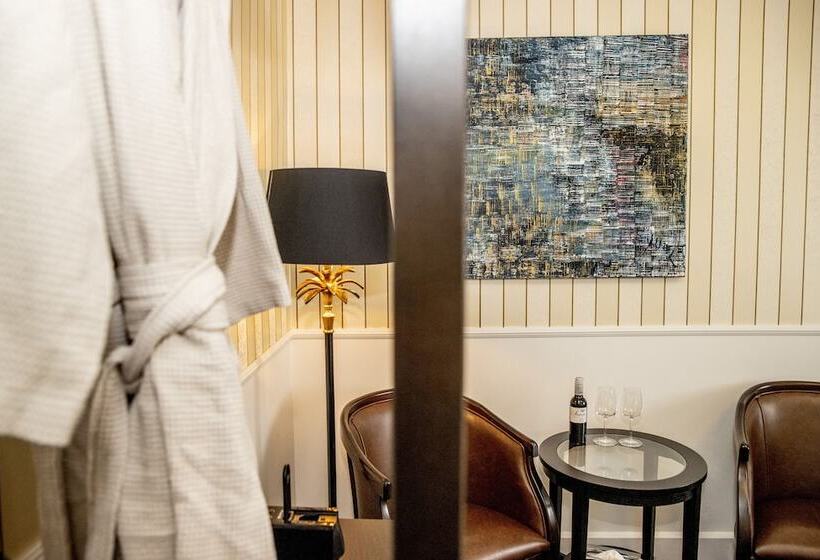 تختخواب و صبحانه Godstedlund