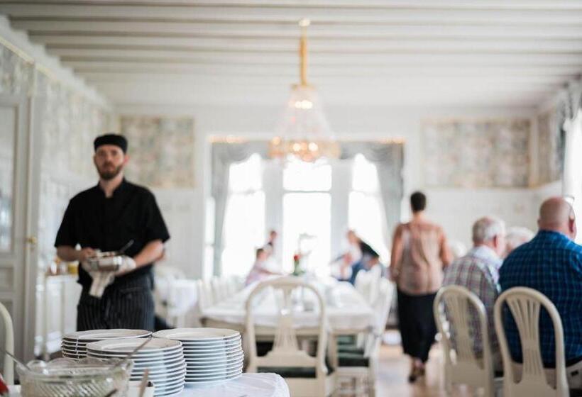 مبيت وإفطار Wedevågs Herrgård