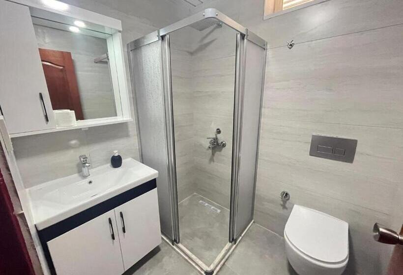 Holiday Apart 50 Meters To Beach, Sea View Apartments