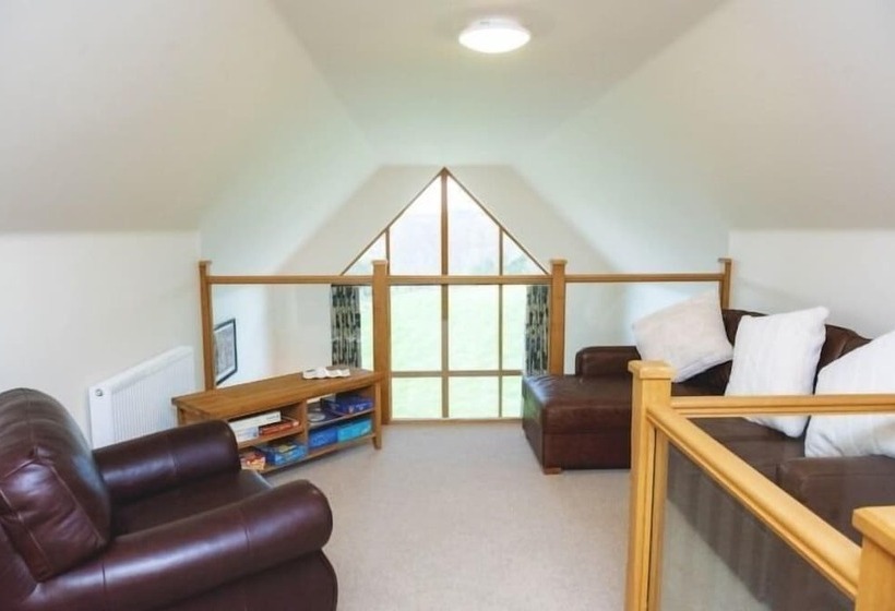 فندق Clovenstone Lodges