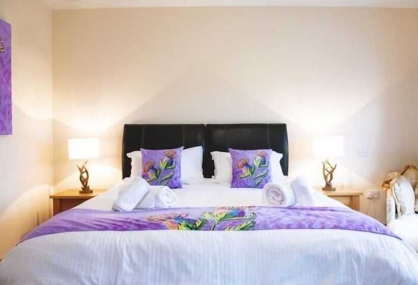 فندق Clovenstone Lodges