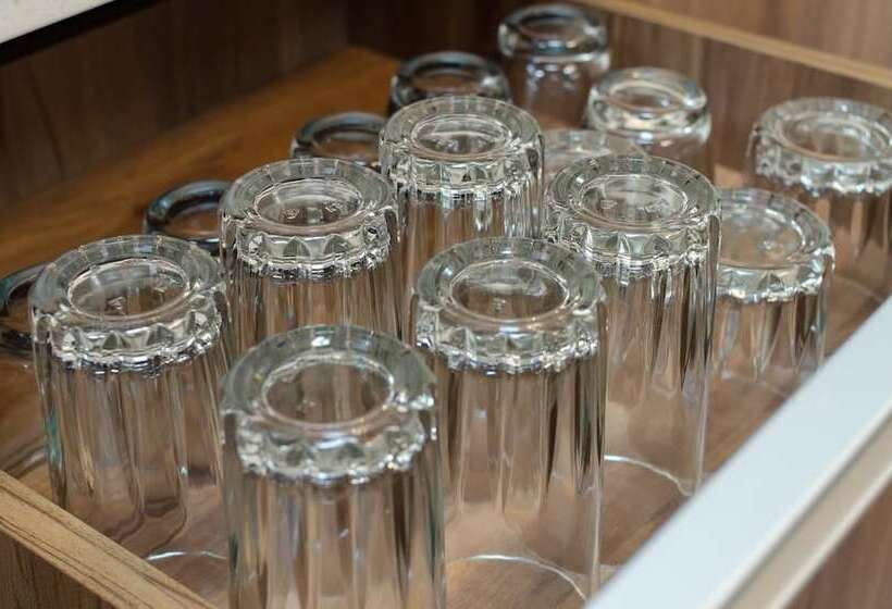 پانسیون T.t. House