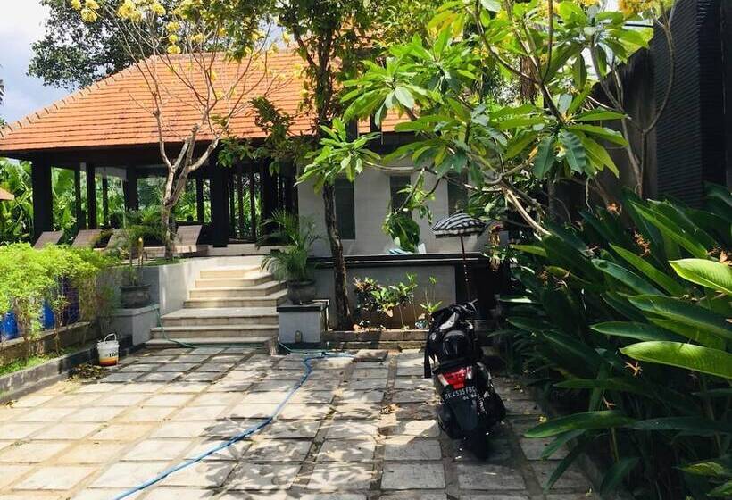 پانسیون Villa Glas