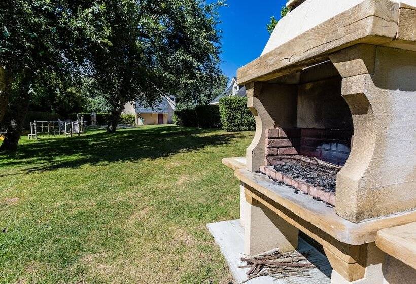 住所  Résidence Les Iles