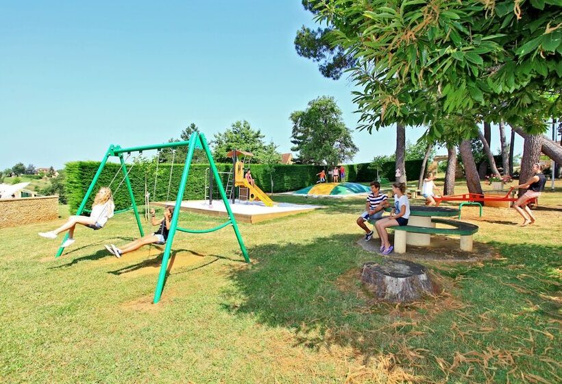 渡假胜地  Combas Village De Gites