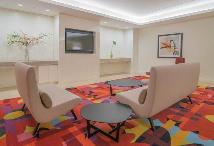 Global Luxury Suites At Emerson Place