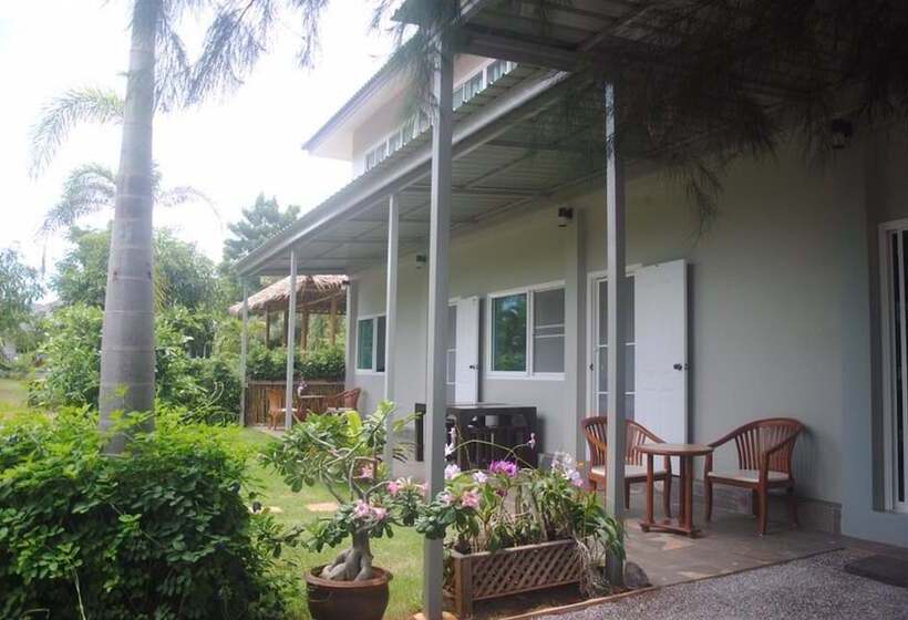 פנסיון Baan Aroka Beach Front