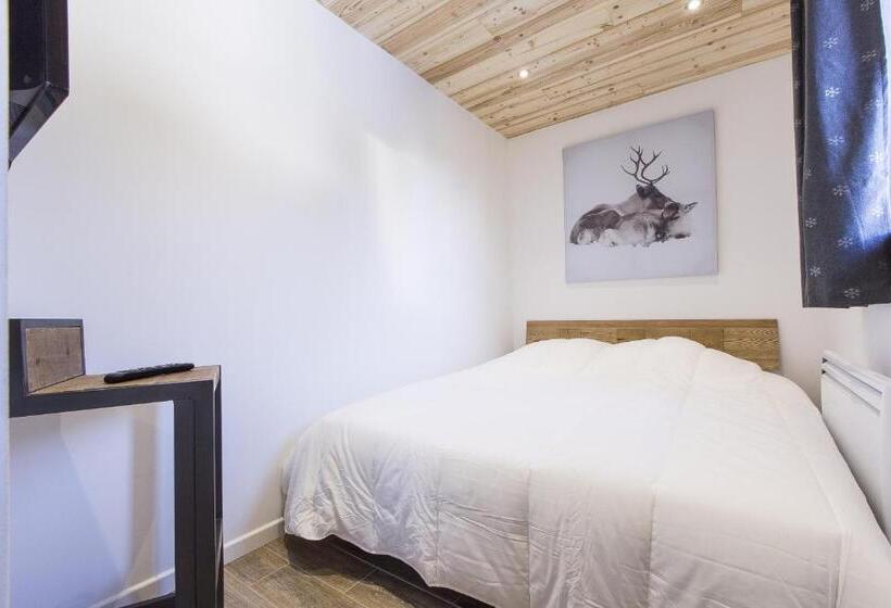 استراحتگاه Residence Le Domaine Du Jardin Alpin   Courchevel 1850