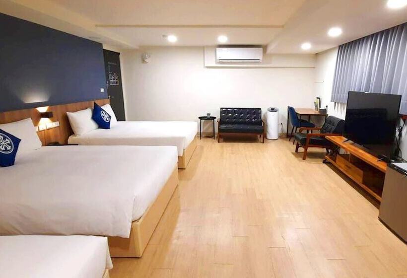 Holo Hotel Tainan