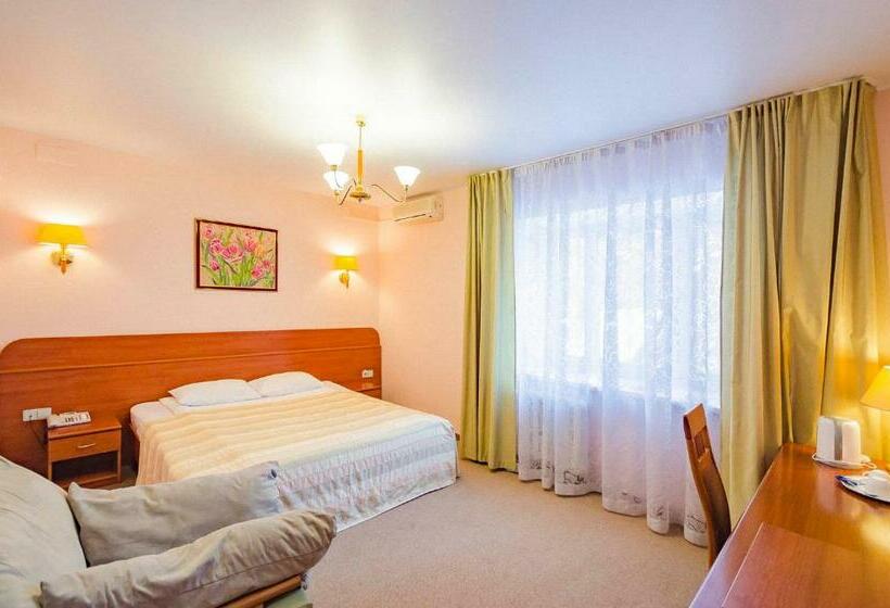 בית מלון כפרי Aleksandrovsky Park