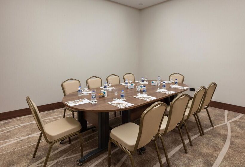 هتل Dobedan World Palace