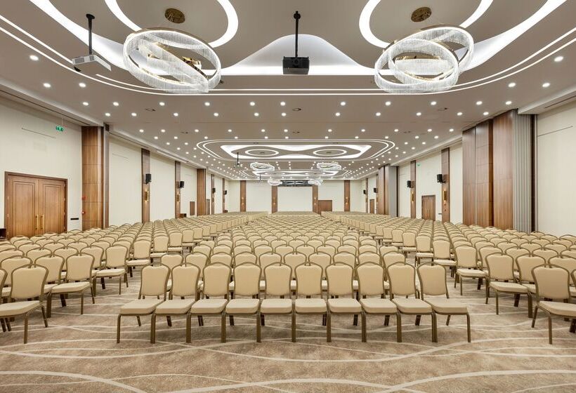 هتل Dobedan World Palace