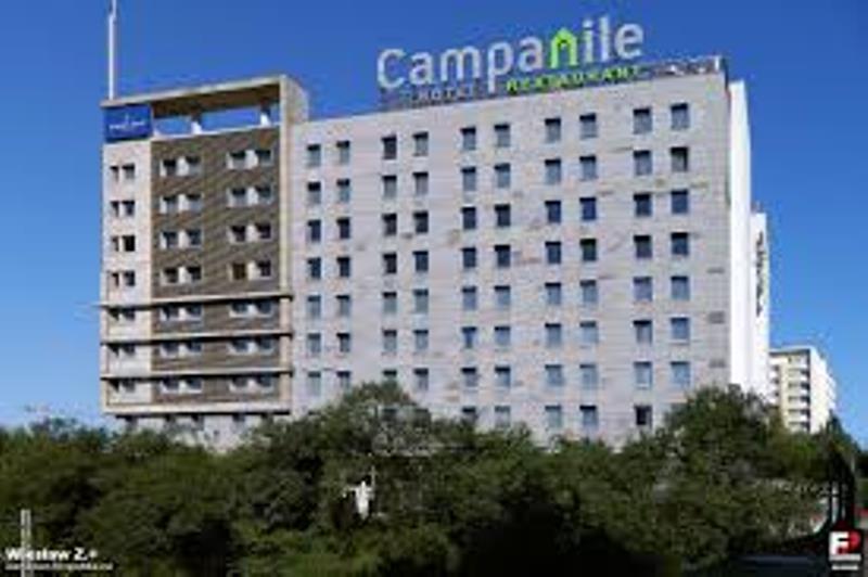 בית מלון כפרי Campanile Warszawa Centrum