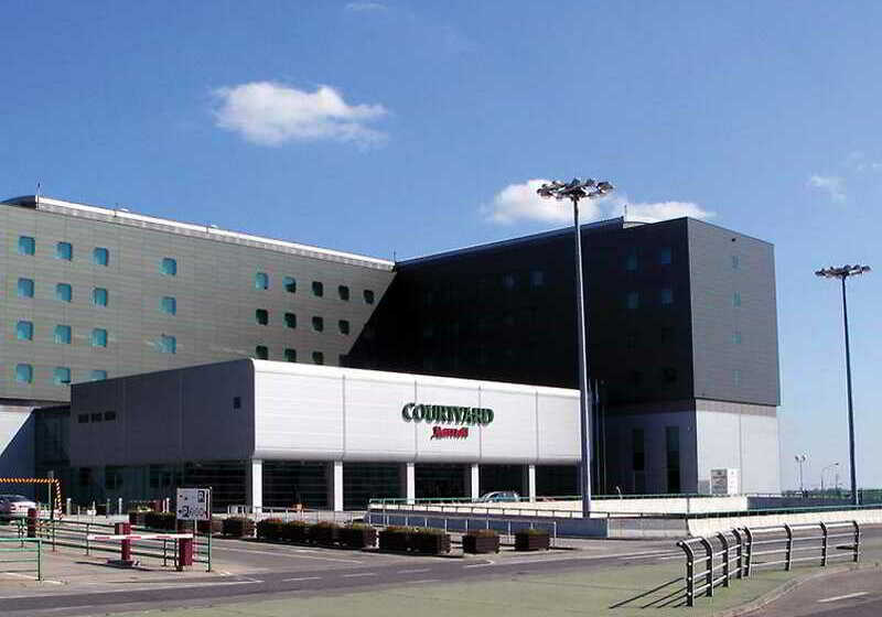 هتل Courtyard By Marriott Warsaw Airport