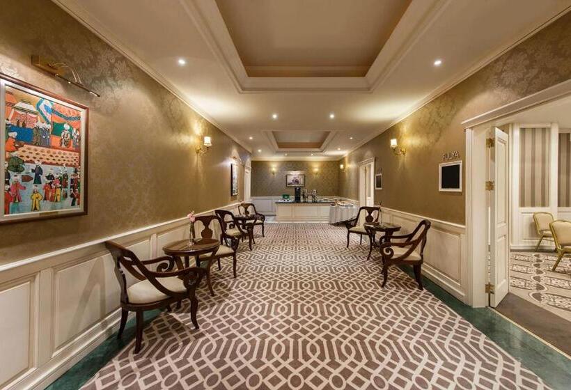 ホテル Elite World Comfy Istanbul Taksim