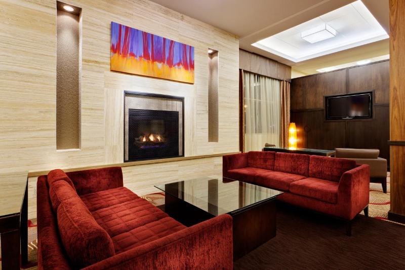 בית מלון כפרי Holiday Inn Lethbridge, An Ihg