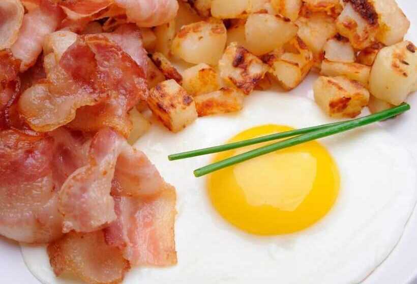 בית מלון כפרי Holiday Inn Lethbridge, An Ihg