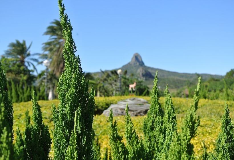 هتل Howard Beach Resort Kenting