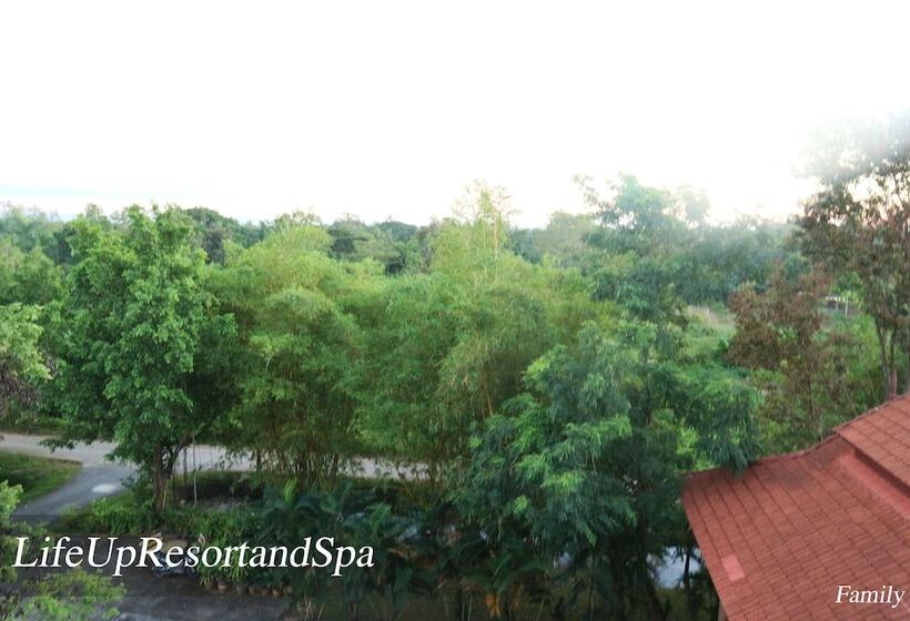 هتل Life Up Resort And Spa