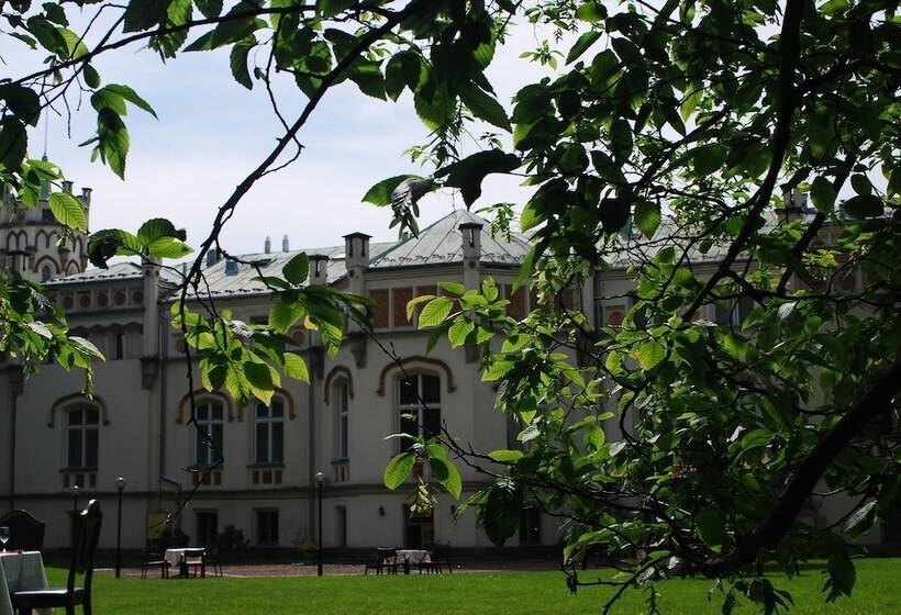 בית מלון כפרי Paszkowka Palace