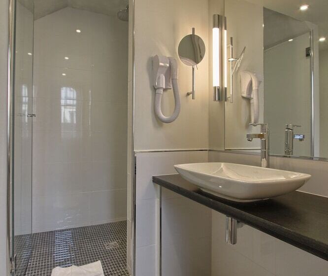 בית מלון כפרי Hôtel Chamar