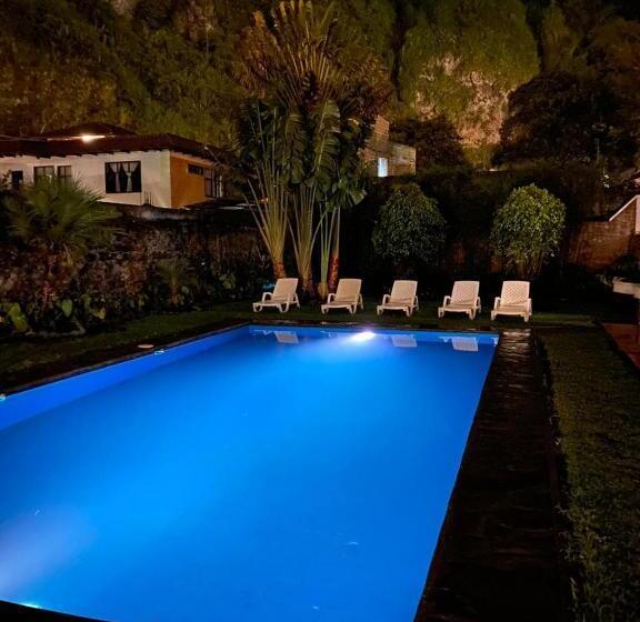 هتل Volcano Baños