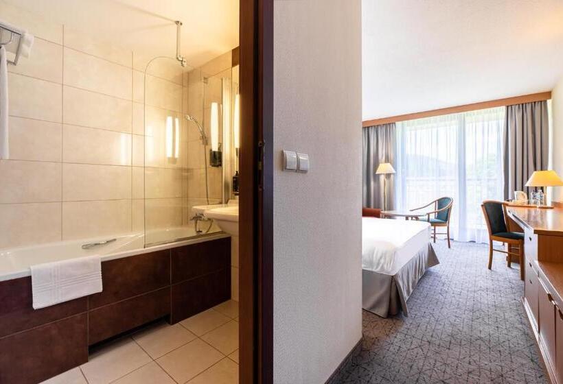 استراحتگاه Mercure Karpacz Skalny