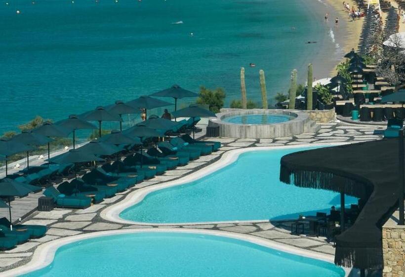 منتجع Myconian Imperial   Leading Hotels Of The World