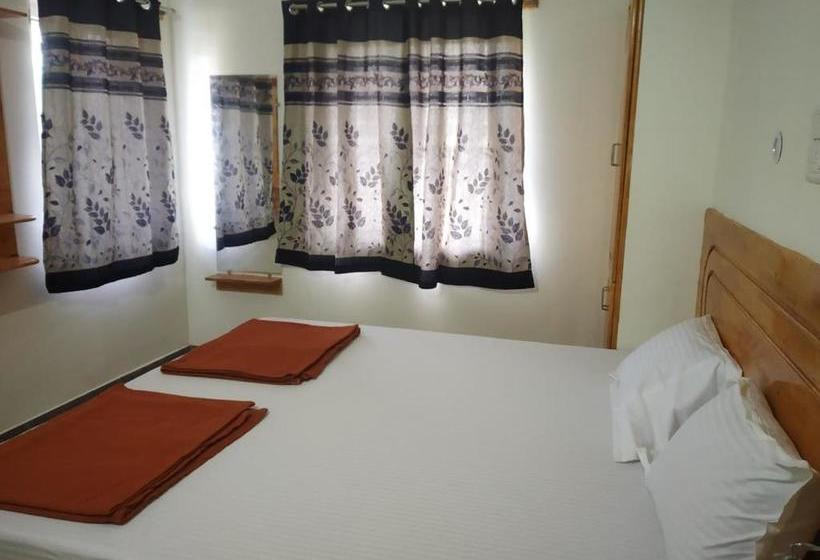 צימר Thirumala Inn