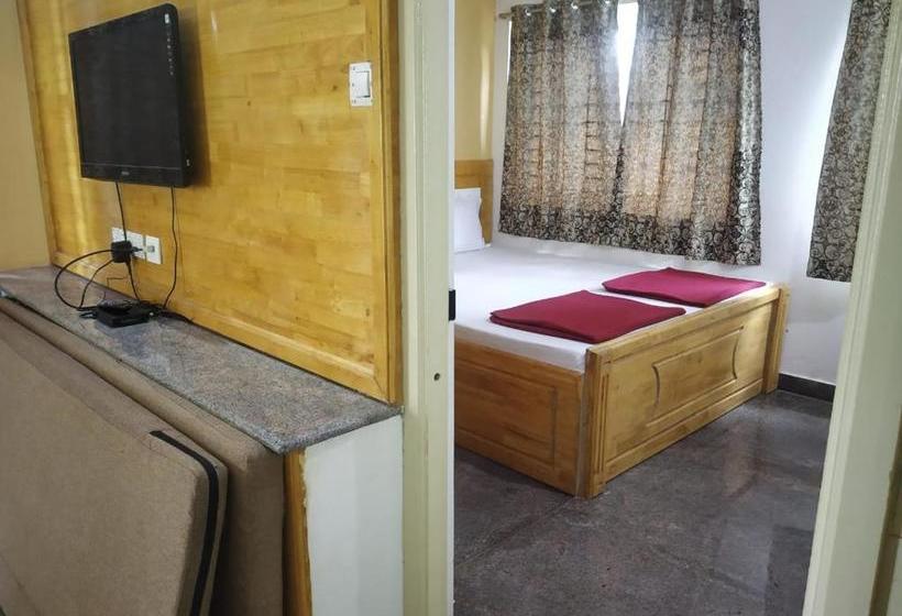 צימר Thirumala Inn