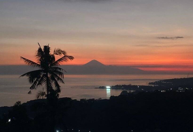 تختخواب و صبحانه Villa Senja Lombok