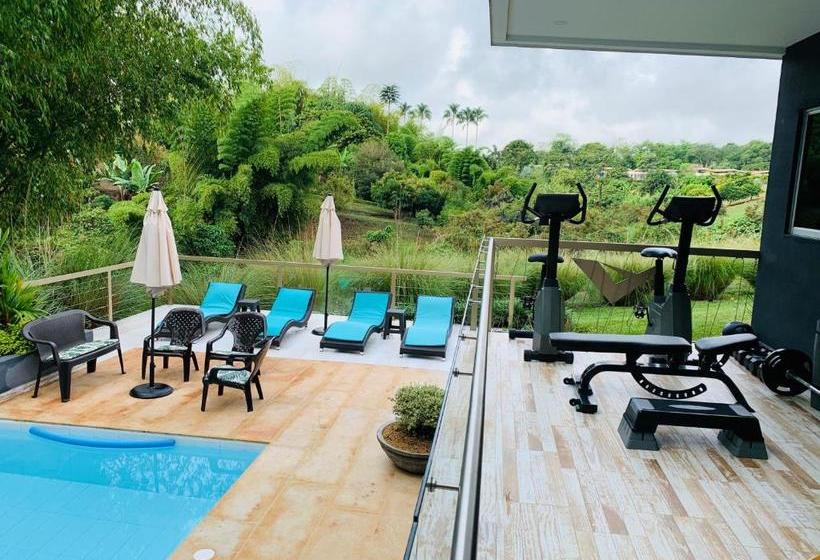 هتل Casa Luz Hospedaje, Pereira , Cerritos