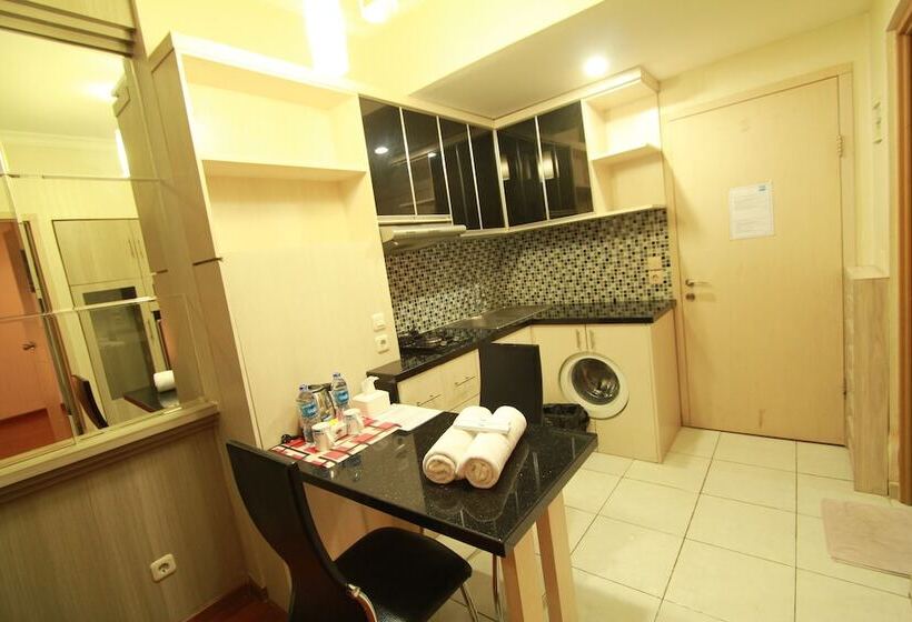 هتل Myrooms Bekasi