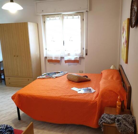 Macrinum Green Marine