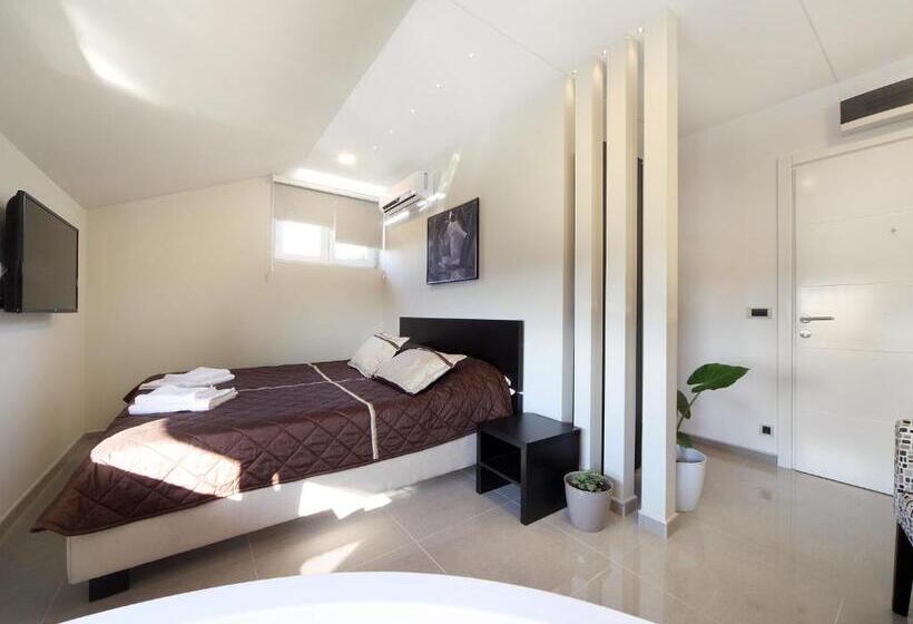 پانسیون Agent Lux Apartments