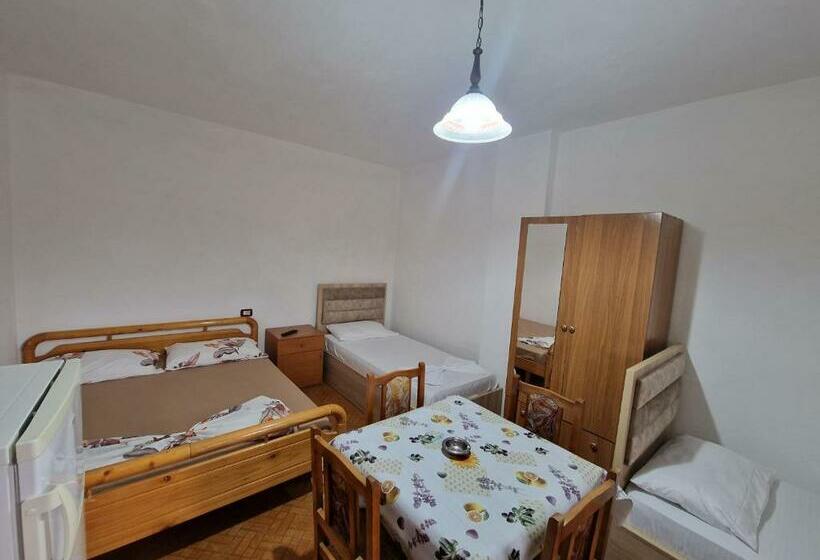 پانسیون Guest House Pisha