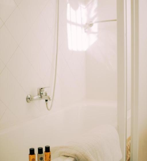 ペンション La Duquesa Guest House