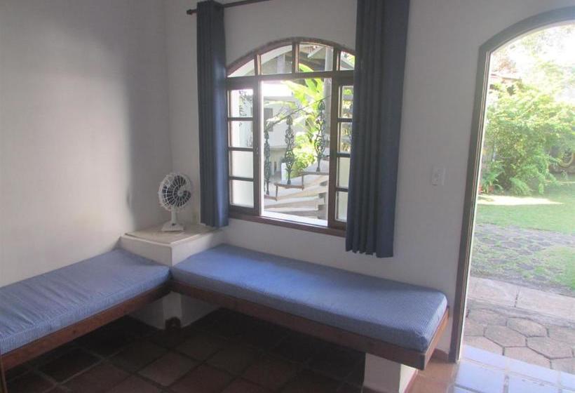 ペンション Pousada Tannenhoff Caraguatatuba