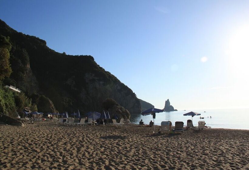 여관 Pink Palace Beach Resort