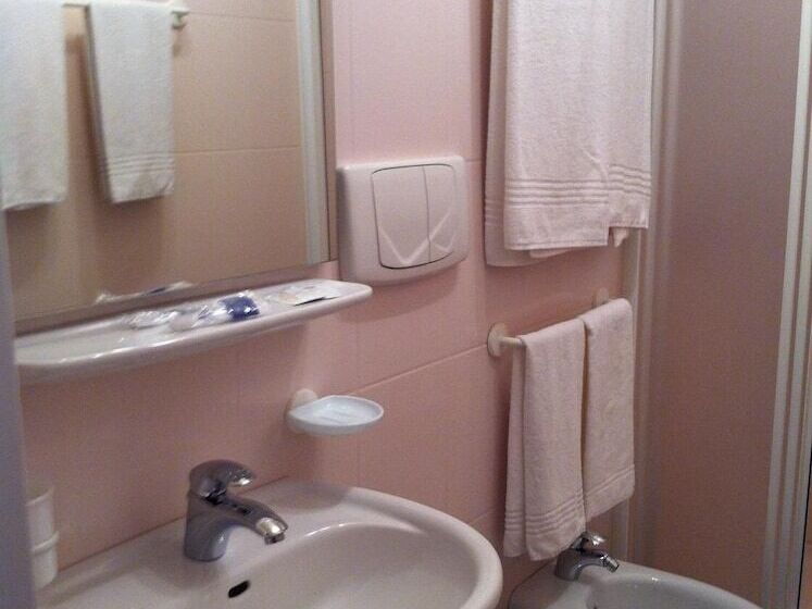 酒店 Albergo Centrale