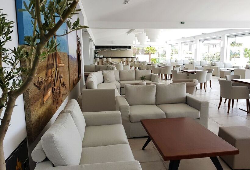 هتل Alexandros Palace